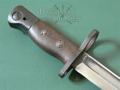 Wwii bayonet identification - Socket bayonet for use with the 17.5 mm. (.69 caliber) M1798 flintlock musket. Although the Austrian M1798 musket was closely patterned after the French M1777 Charleville musket, the M1799 bayonet is uniquely Austrian. The M1799 socket bayonet was the first to feature the flattened cruciform blade profile that was characteristic of 19th Century ...